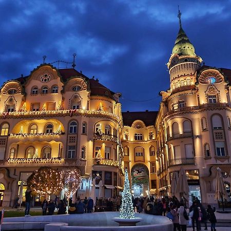 Bella Palace Oradea Exterior foto