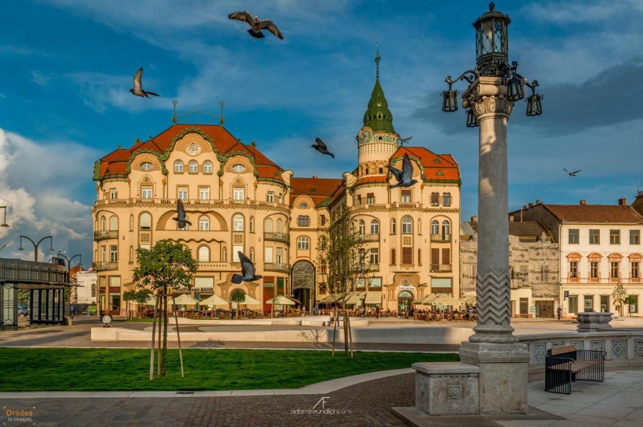 Bella Palace Oradea Exterior foto